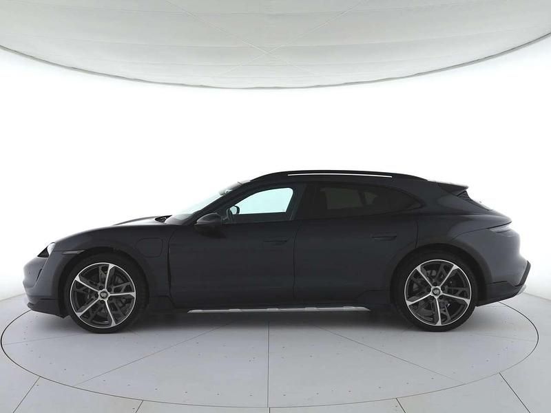Usata Porsche Taycan Cross Turismo 319 kW (435 CV) 2022 Grigio vulcano metallizzato Station wagon