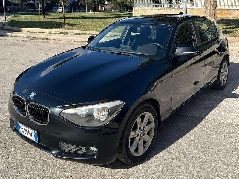 Usata BMW 118 143 CV (105 kW) 2015 Nero Utilitaria