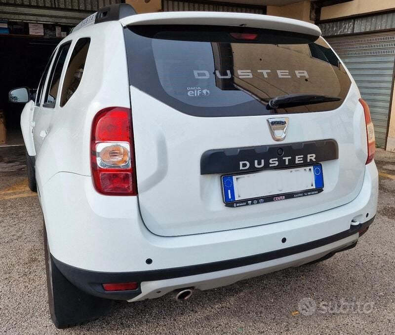 Usata Dacia Duster 110 CV (80 kW) 2017 Bianco SUV