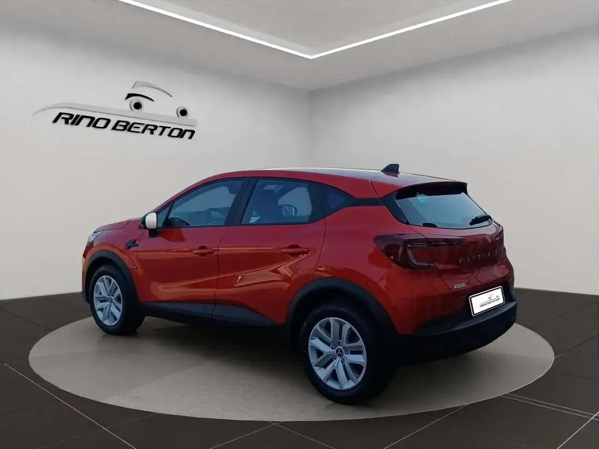 Usata Mitsubishi ASX Inform 91 CV (66 kW) 2024 Rosso SUV