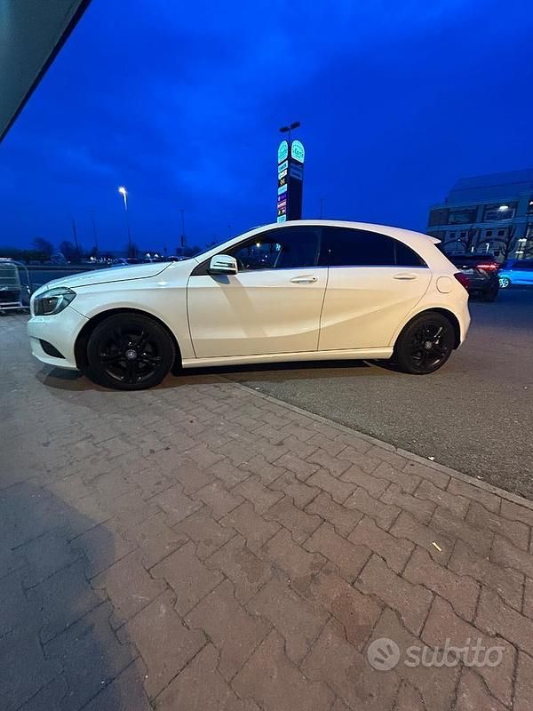 Usata Mercedes A180 2014 Bianco Coupé