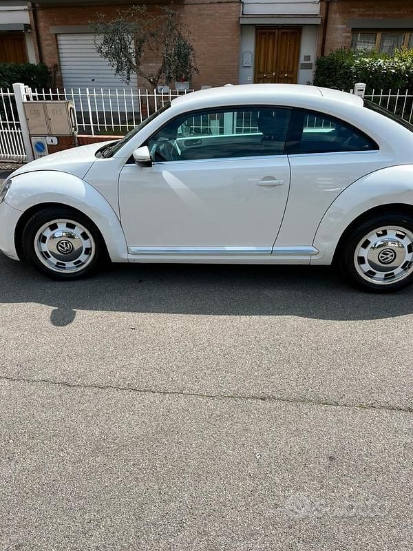 Usata VW Beetle 2012 Bianco Utilitaria