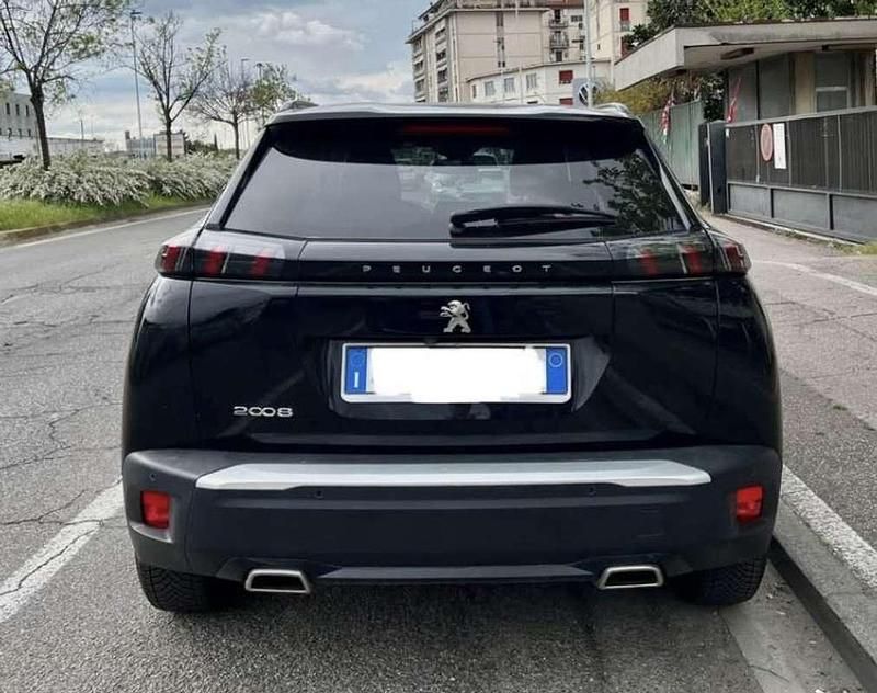 Usata Peugeot 2008 Allure 131 CV (96 kW) 2022 SUV