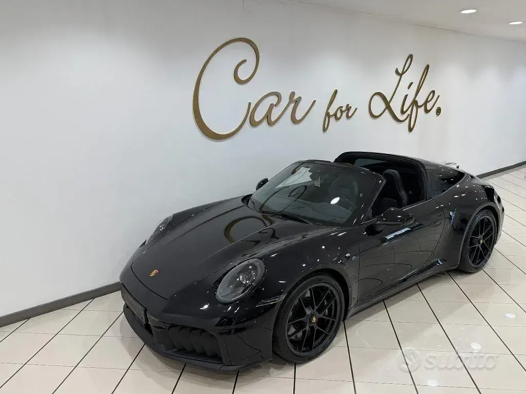 Nuova Porsche 992 484 CV (355 kW) 2025 Nero Cabrio