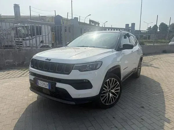 Usata Jeep Compass Summit 131 CV (96 kW) 2025 SUV