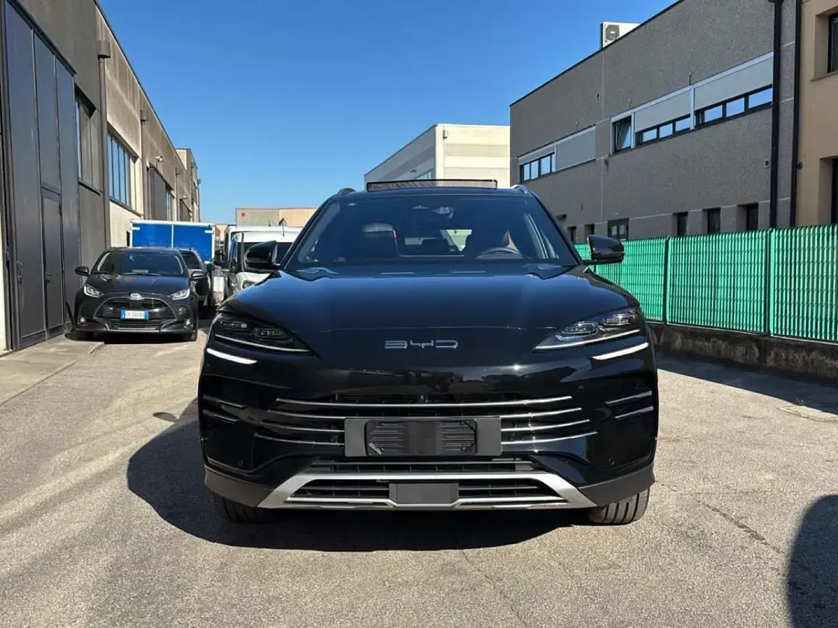 Nuova BYD Seal U Boost 218 CV (160 kW) 2026 Nero SUV