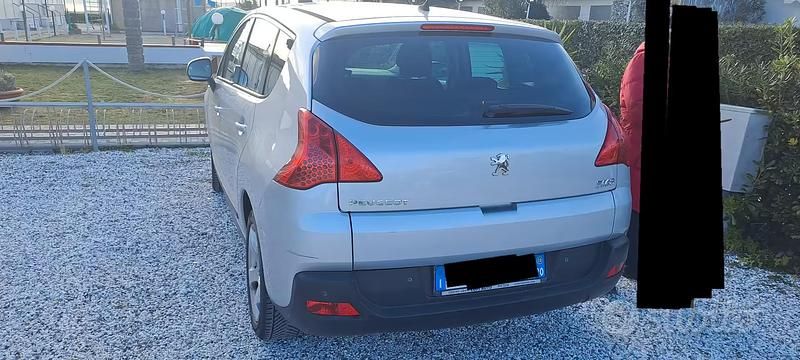 Occasion Peugeot 3008 110 ch (80 kW) 2010 Gris Break