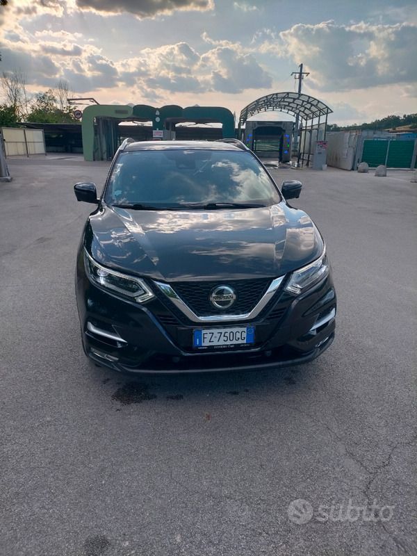 Usata Nissan Qashqai 150 CV (110 kW) 2020 Nero SUV