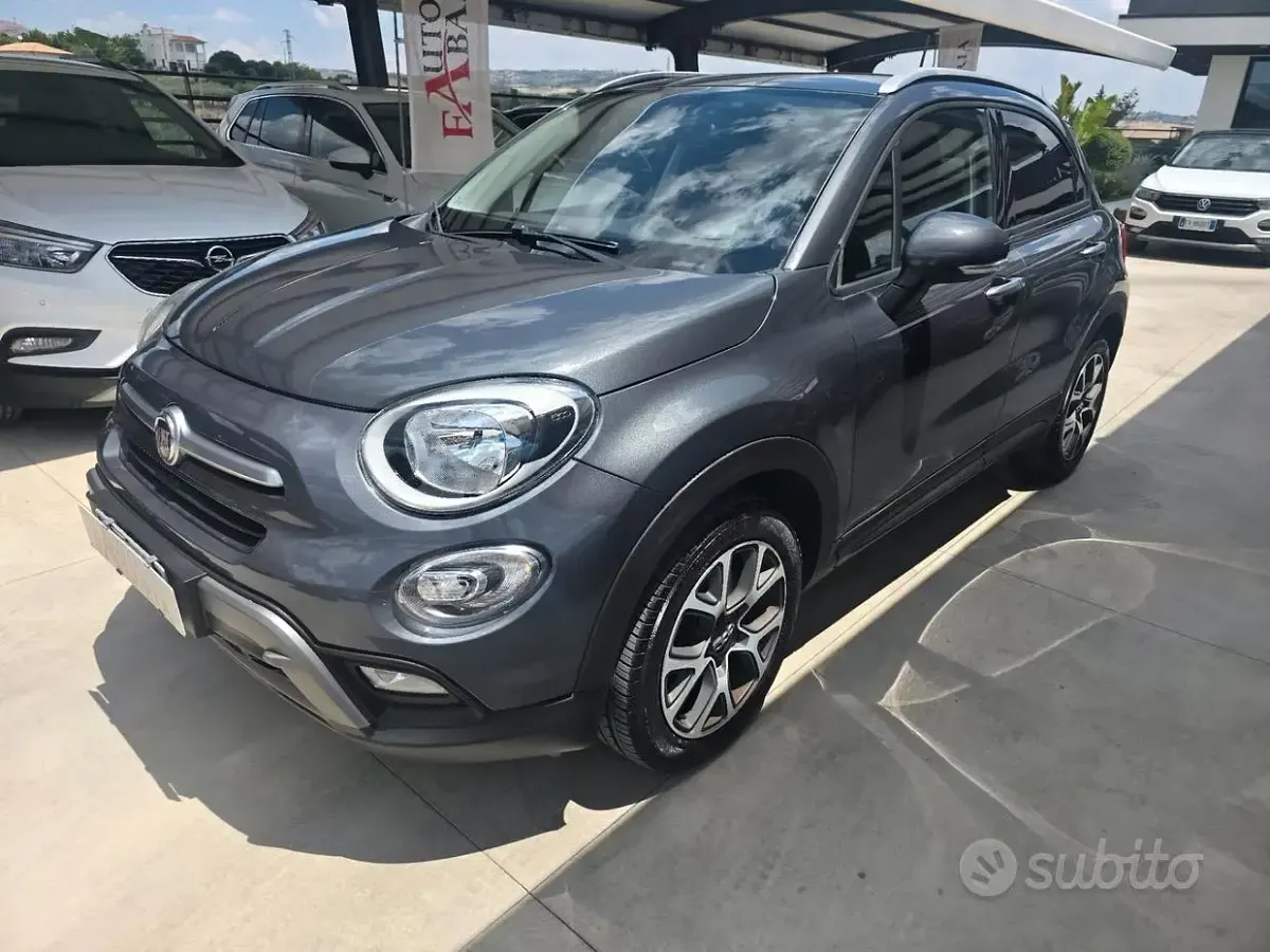 Usata Fiat 500X Cross 120 CV (88 kW) 2016 Grigio SUV
