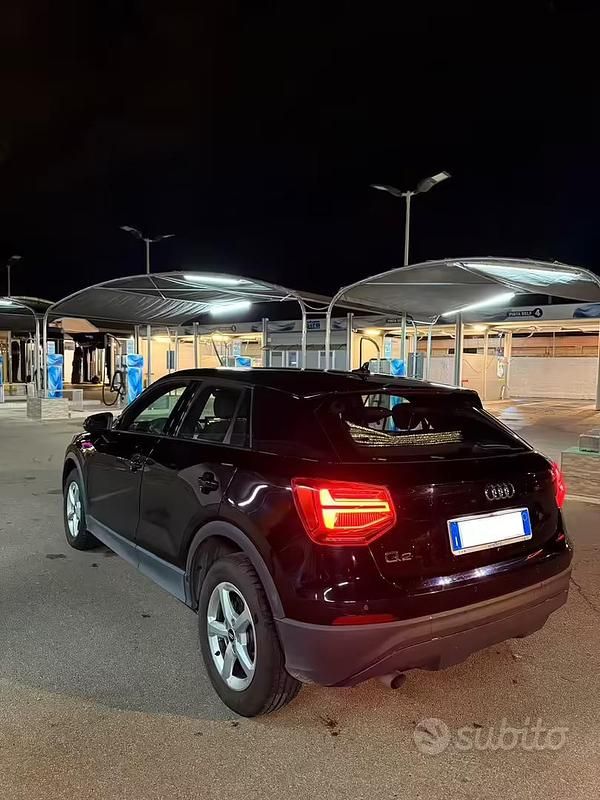 Usata Audi Q2 Business 116 CV (85 kW) 2020 Nero SUV