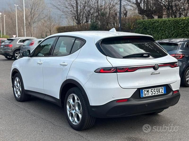 Usata Alfa Romeo Tonale Sprint 131 CV (96 kW) 2022 Bianco SUV