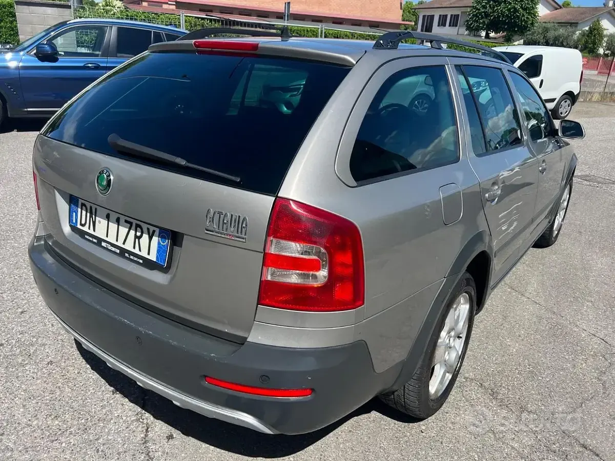 Gebraucht Skoda Octavia 140 PS (102 kW) 2008 Kombi