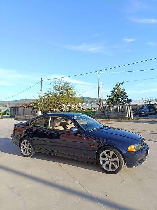 Usata BMW 318 Efficient Dynamics 118 CV (86 kW) 2001 Coupé