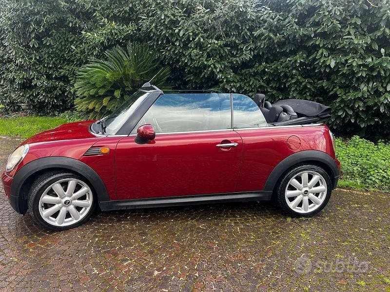 Usata Mini Cooper Cabriolet 2009 Cabrio