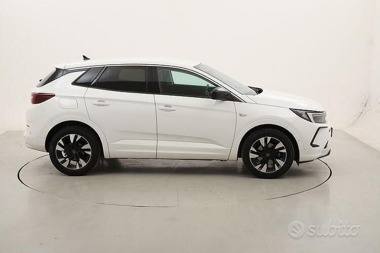Usata Opel Grandland X Business Elegance 131 CV (96 kW) 2022 Bianco SUV