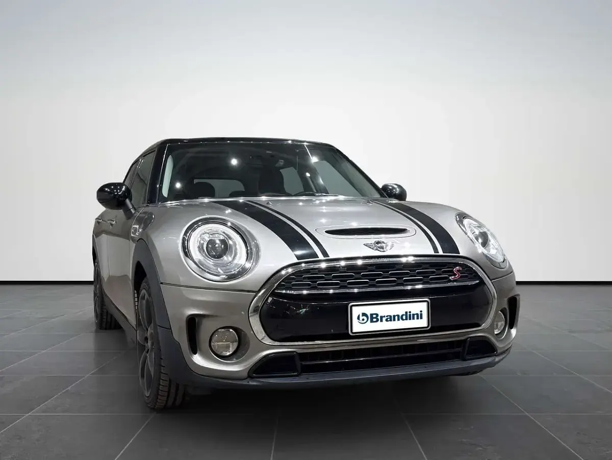 Usata Mini Cooper SD Hype 190 CV (139 kW) 2017 Nera Utilitaria