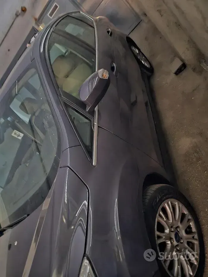 Usata Ford C-MAX 115 CV (84 kW) 2012 Bluazzurro Monovolume