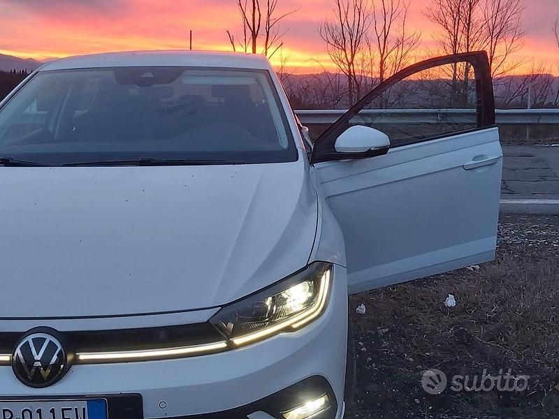 Usata VW Polo Style 95 CV (69 kW) 2023 Bianco Monovolume