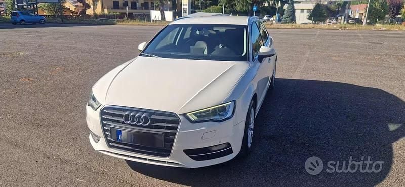 Usado Audi A3 150 CV (110 kW) 2014 Blanco Berlina