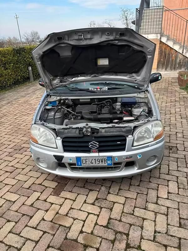 Usata Suzuki Ignis 2003 Grigio Utilitaria