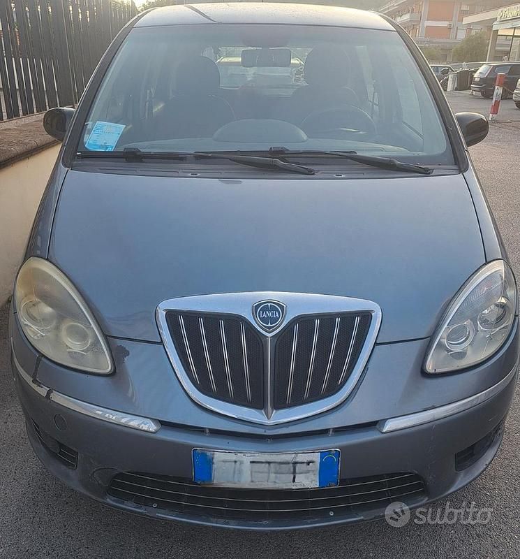 Usata 2012 Lancia Musa Monovolume | 3500 € (Buon prezzo) - Immagine 1/3