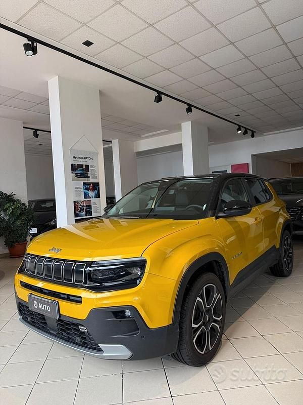 Usata Jeep Avenger Summit 101 CV (74 kW) 2023 Giallo SUV