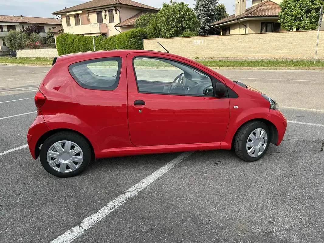 Usata Toyota Aygo 68 CV (50 kW) 2007 Utilitaria