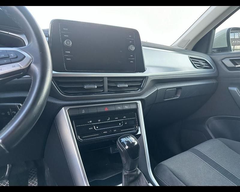 Usata VW T-Roc Advance 116 CV (85 kW) 2022 Beige SUV