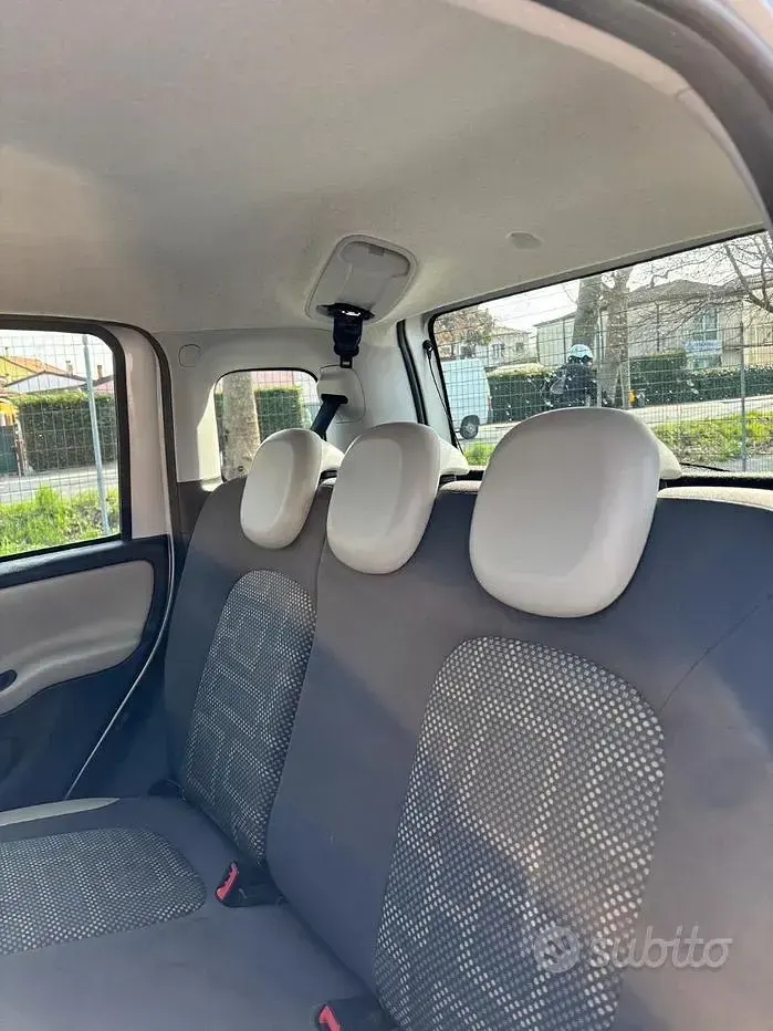 Usata Fiat Panda 4x4 S 95 CV (69 kW) 2014 Grigio Utilitaria