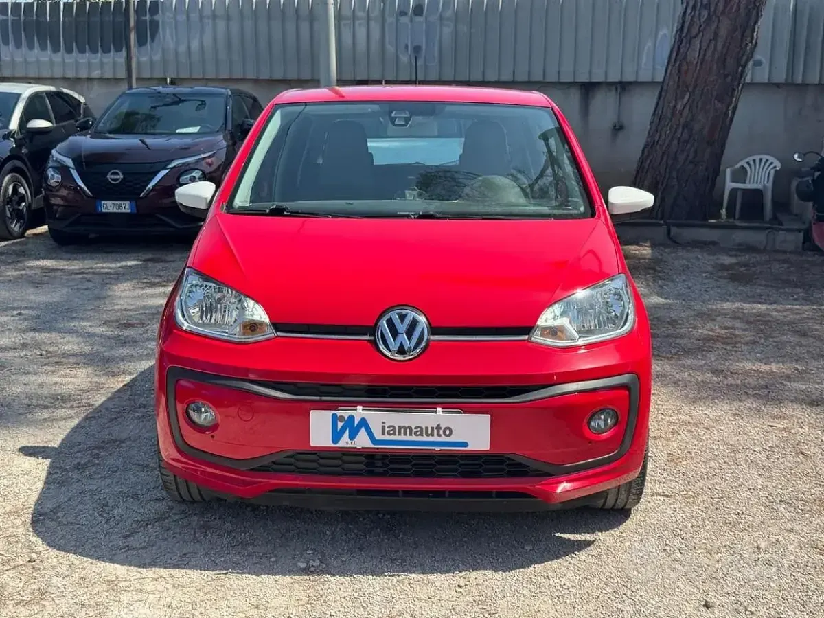 Usata VW up! 60 CV (44 kW) 2019 Rosso Utilitaria