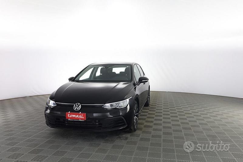 Usata VW Golf VIII Life 110 CV (80 kW) 2024 Nero