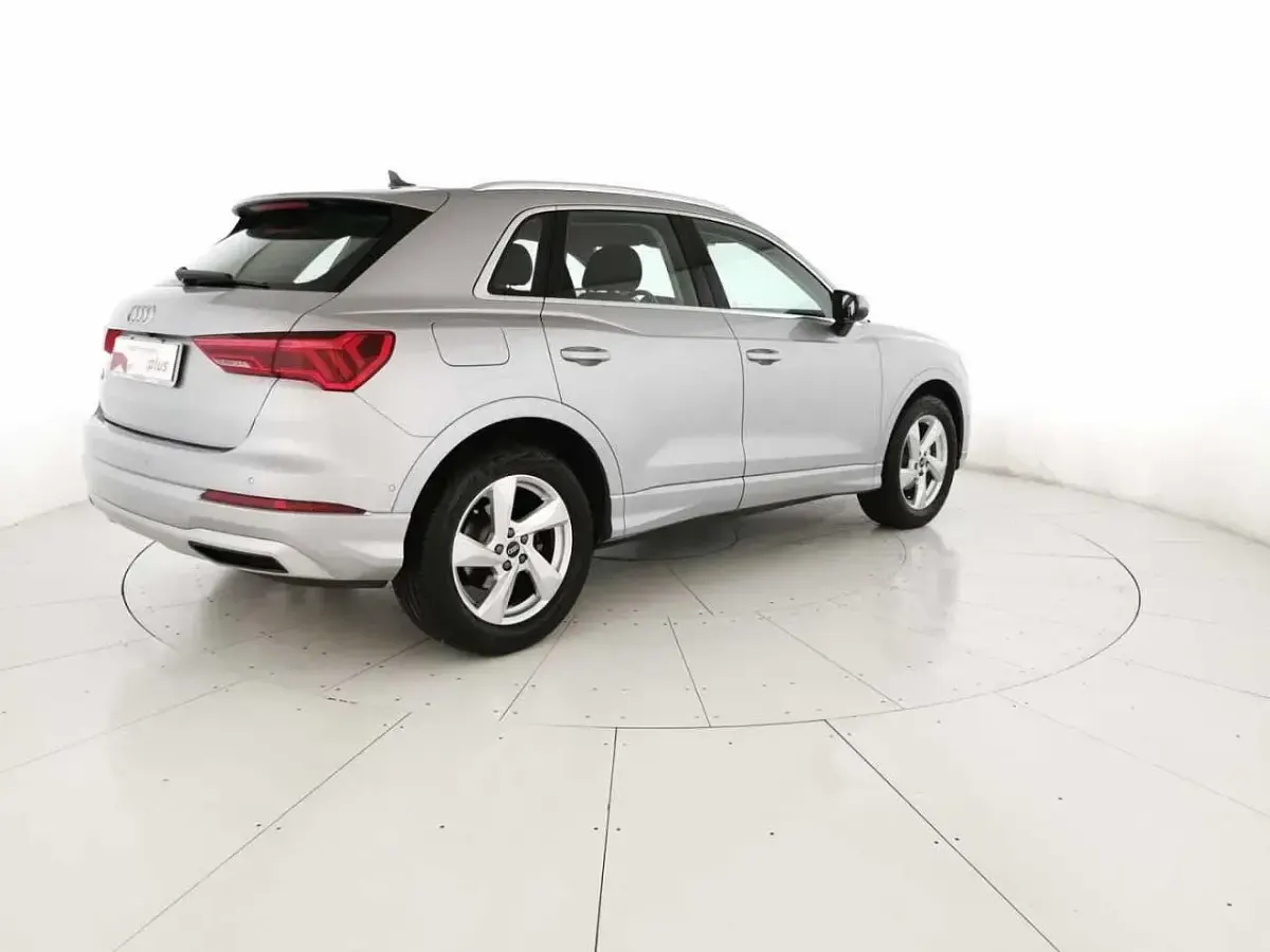 Usata Audi Q3 Advanced Plus 150 CV (110 kW) 2024 Argento SUV