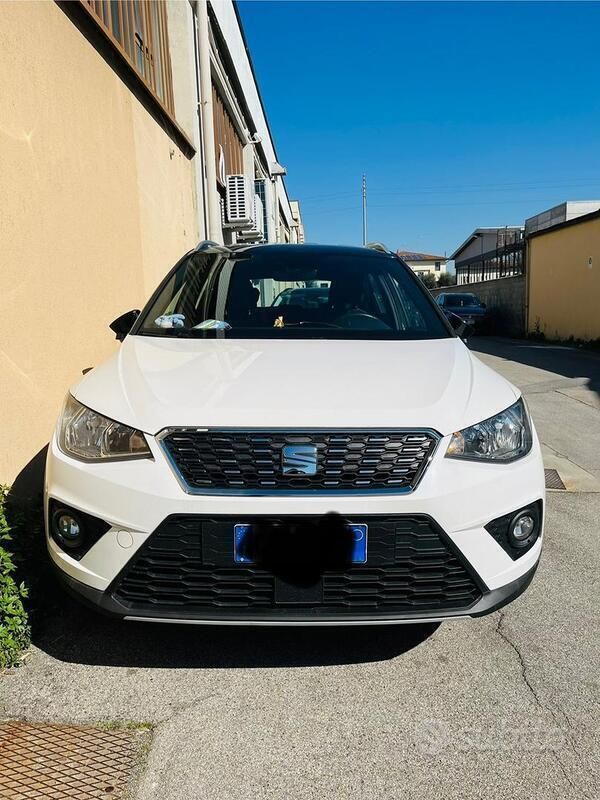 Bianco Usata 2021 Seat Arona XCELLENCE SUV | 15.500 € (Cara) - Immagine 1/4