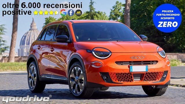 Arancione Usata 2024 Fiat 600 La Prima SUV | 23.190 € (Buon prezzo) - Immagine 1/1