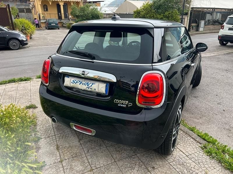 Usata Mini Cooper D 115 CV (84 kW) 2015 Nero Utilitaria
