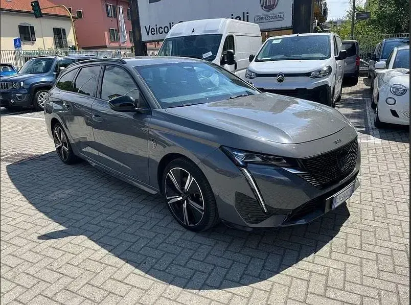 Gebraucht Peugeot 308 GT 131 PS (96 kW) 2024 Grau Kleinwagen