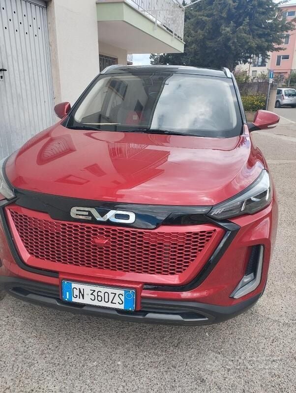 Usata EVO Evo 5 93 kW (127 CV) 2023 Rosso SUV