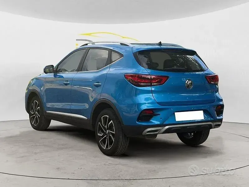 Usata MG ZS Luxury 106 CV (77 kW) 2024 Blu SUV
