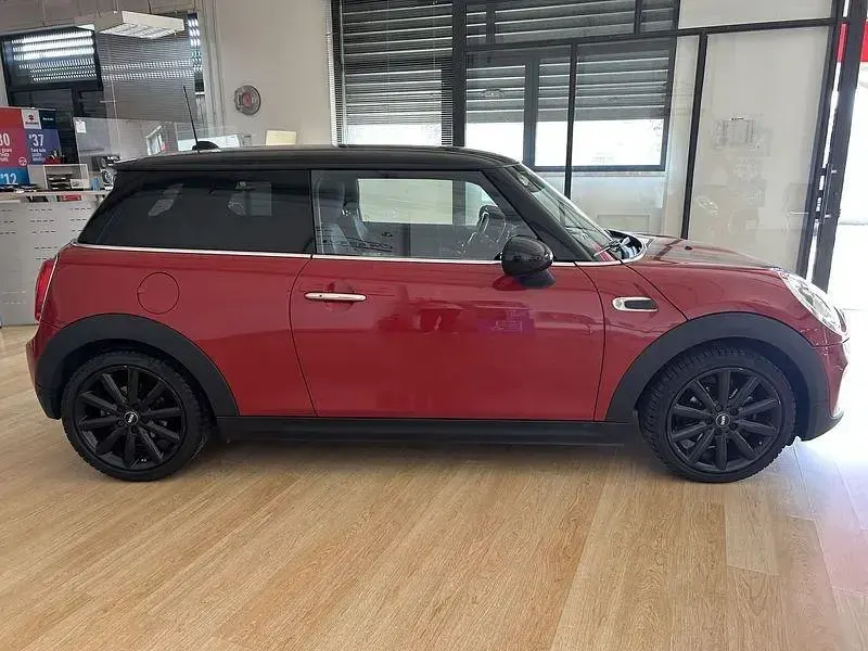 Usata Mini Cooper D 115 CV (84 kW) 2017 Utilitaria