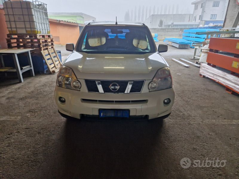 Usata Nissan X-Trail 150 CV (110 kW) 2008 Bianco SUV