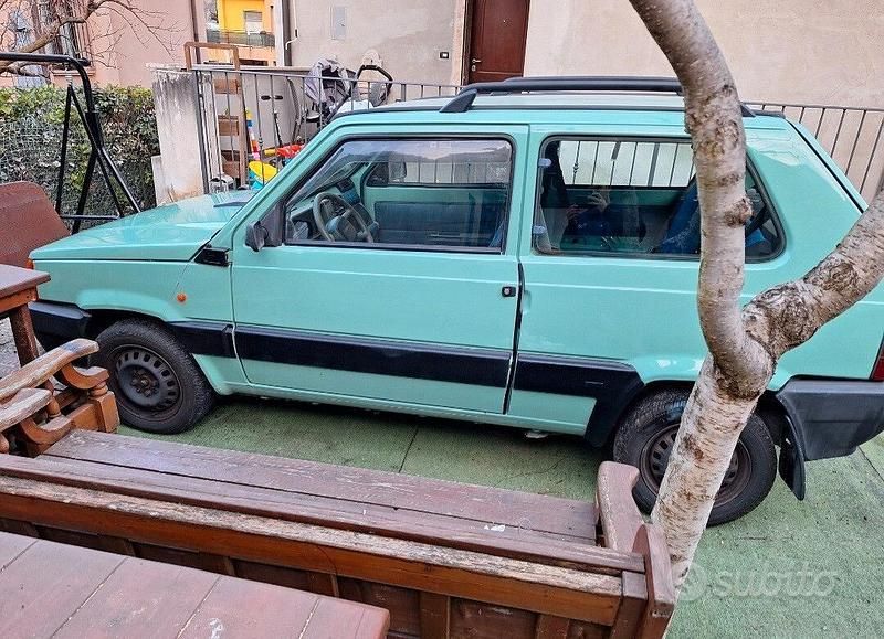 Usata Fiat Panda 54 CV (39 kW) 2001 Verde Utilitaria