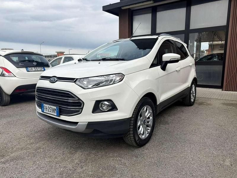 Usata Ford Ecosport Titanium 95 CV (69 kW) 2017 Bianco SUV