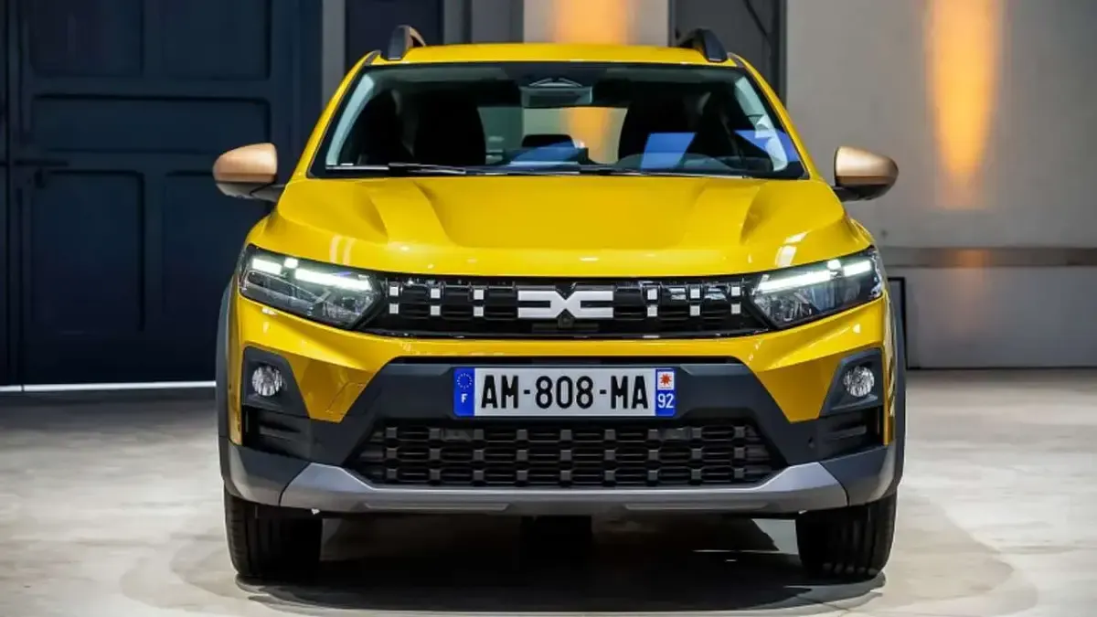 Nuova Dacia Sandero Extreme 110 CV (80 kW) 2026 Argento Berlina