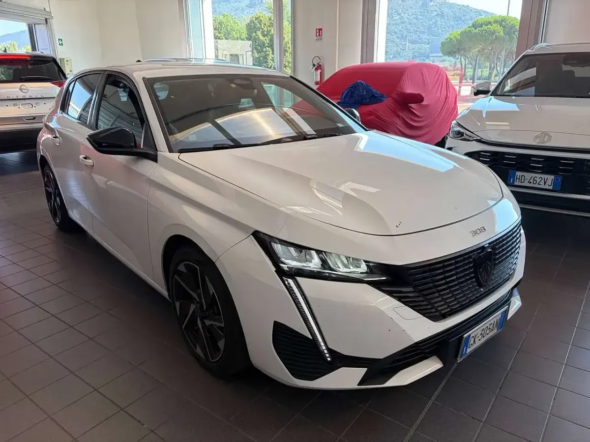 Usata Peugeot 308 Allure 131 CV (96 kW) 2022 Bianco Berlina