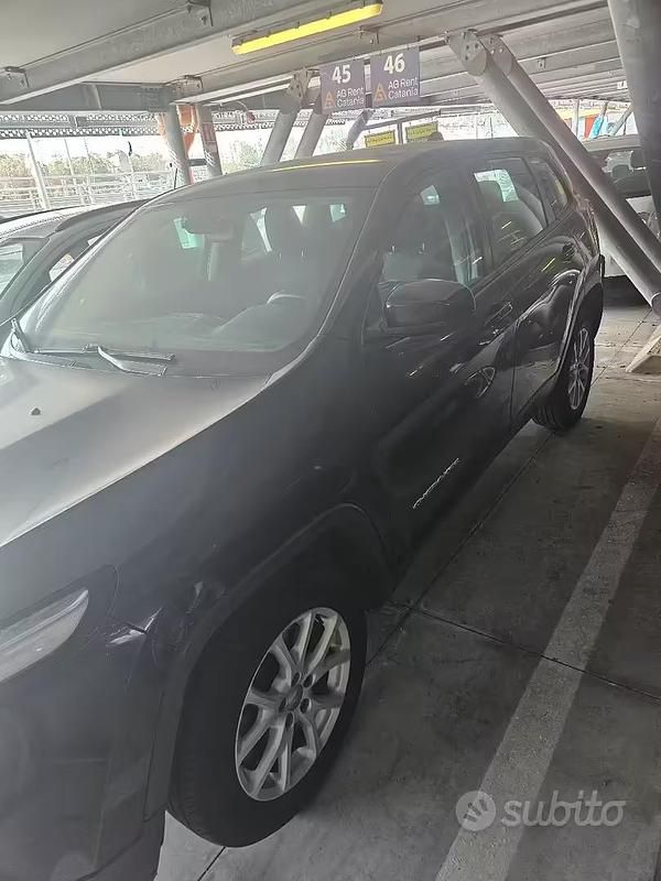 Usata Jeep Cherokee 140 CV (102 kW) 2016 Grigio SUV