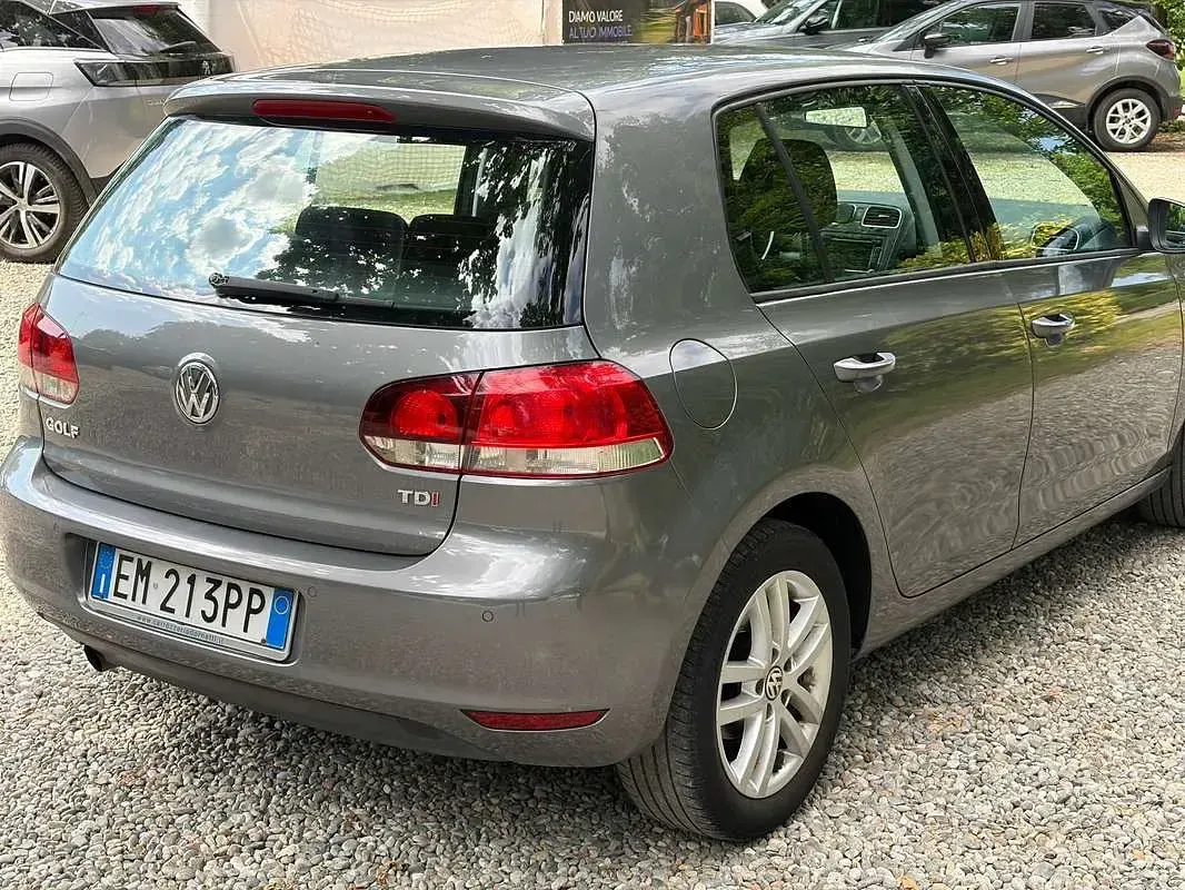 Usata VW Golf VII Highline 105 CV (77 kW) 2012 Grigio Berlina