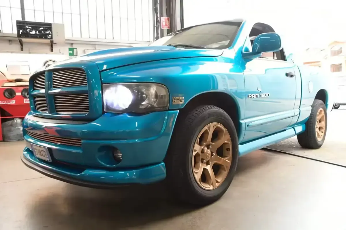 Usata Dodge Ram 349 CV (256 kW) 2005 Blu Pick-up