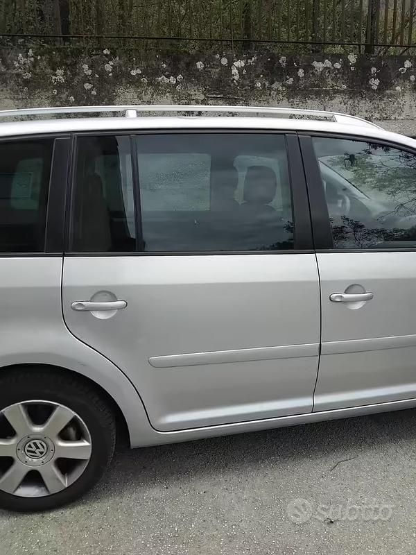 Usata VW Touran 105 CV (77 kW) 2003 Grigio Monovolume