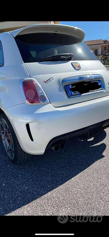 Usata Abarth 500 135 CV (99 kW) 2010 Bianco Utilitaria