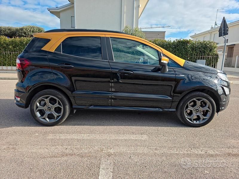 Nero Usata 2018 Ford Ecosport ST-Line SUV | 11.499 € (Buon prezzo) - Immagine 1/4